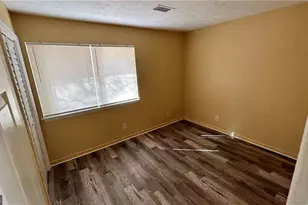 8560 Creekwood Way, Jonesboro, GA 30238 - Photo 17