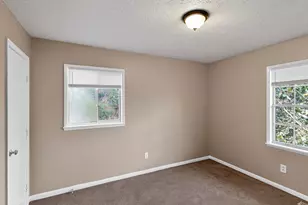 1439 Walnut Ridge Way, Stone Mountain, GA 30083 - Photo 9