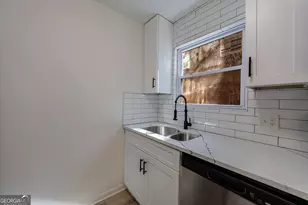 2386 Lawrenceville Hwy, Decatur, GA 30033 - Photo 19