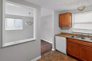 5350 Olde St, Stone Mountain, GA 30088 - Photo 11