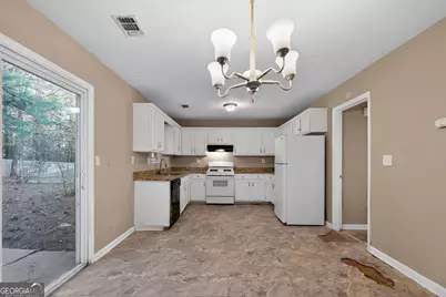 5065 Donnell Way, Decatur, GA 30035 - Photo 11