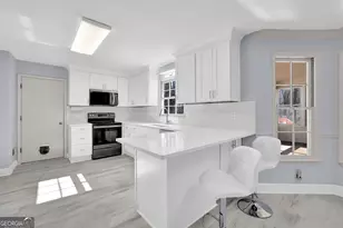 300 Farm Track, Roswell, GA 30075 - Photo 13