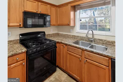 2382 Miller Oaks Circle, Decatur, GA 30035 - Photo 9