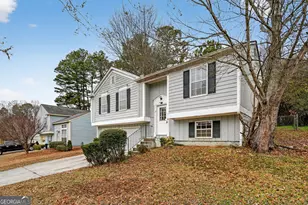 6254 Marbut Farms Trail, Lithonia, GA 30058 - Photo 3