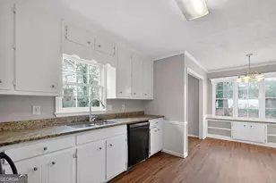 703 Kingsgate Ridge, Stone Mountain, GA 30088 - Photo 11