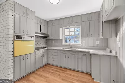 6541 Debbie Sue Lane, Morrow, GA 30260 - Photo 13