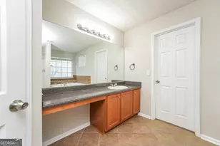 8097 Kylie Ct, Riverdale, GA 30274 - Photo 11