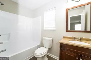 8097 Kylie Ct, Riverdale, GA 30274 - Photo 17