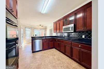 384 Lakemere Lane NW, Milledgeville, GA 31061 - Photo 13