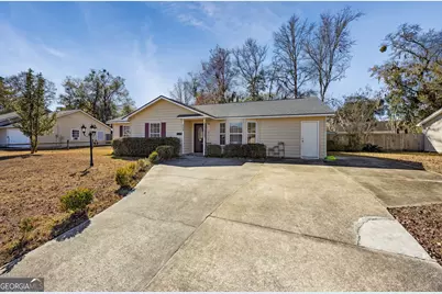 113 S Arthurs Court, Kingsland, GA 31548 - Photo 3