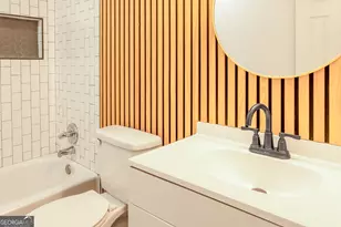 37 Coweta St, Senoia, GA 30276 - Photo 27