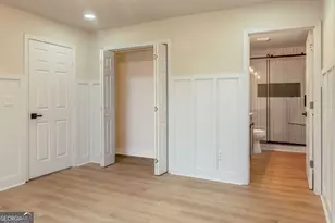 37 Coweta St, Senoia, GA 30276 - Photo 17