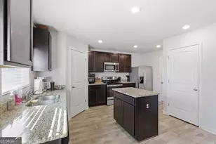 2309 Burnett Ln, McDonough, GA 30253 - Photo 11