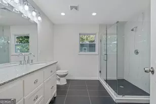 2624 NW Peyton Rd, Atlanta, GA 30318 - Photo 31