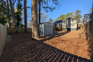 1740 Emerald Ave SW, Atlanta, GA 30310 - Photo 25