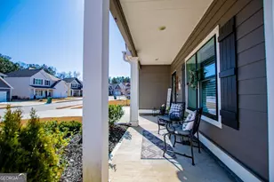 104 Kingston Cir, Carrollton, GA 30117 - Photo 5