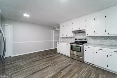 115 Travis Trail, Waycross, GA 31503 - Photo 13