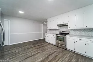 115 Travis Trail, Waycross, GA 31503 - Photo 13