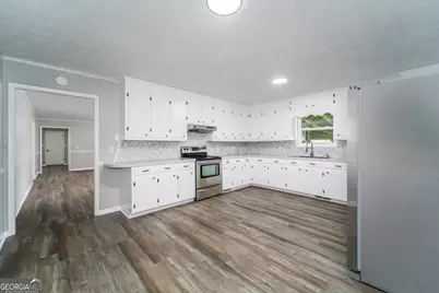 115 Travis Trail, Waycross, GA 31503 - Photo 11