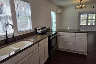 1502 Monck St, Brunswick, GA 31520 - Photo 9