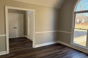 245 Woodland Way, Dublin, GA 31021 - Photo 13