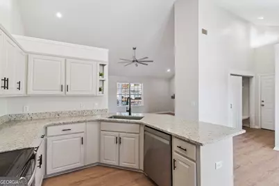 124 Huntington Circle, Brunswick, GA 31525 - Photo 21