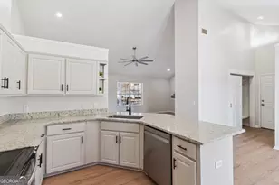 124 Huntington Cir, Brunswick, GA 31525 - Photo 23