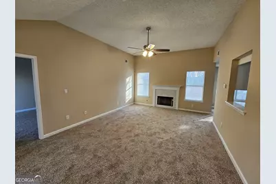 619 Fieldcrest Drive, McDonough, GA 30253 - Photo 3