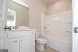 33 Cobalt Ln, Newnan, GA 30265 - Photo 5