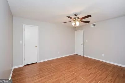 619 Lakeridge Circle, Conyers, GA 30094 - Photo 11