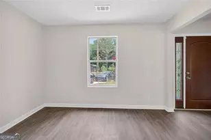 3338 Lindale Ct, Ellenwood, GA 30294 - Photo 9
