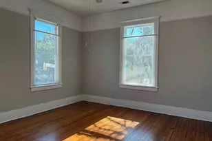 836 E Henry St, Savannah, GA 31401 - Photo 11