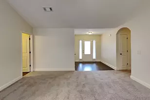 578 River Mist Cir, Jefferson, GA 30549 - Photo 3