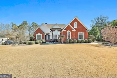 105 Lake Park Court, Sharpsburg, GA 30277 - Photo 5