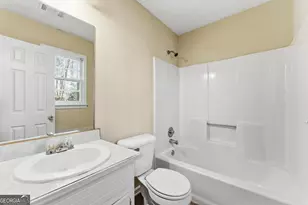2653 Laurel Woods Ln SE, Conyers, GA 30094 - Photo 17