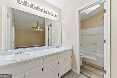 2653 Laurel Woods Lane SE, Conyers, GA 30094 - Photo 15