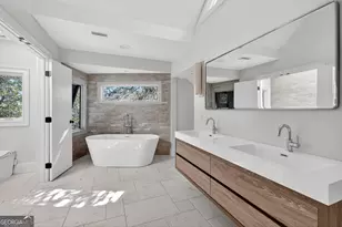 406 Palm Dr, Saint Simons, GA 31522 - Photo 17