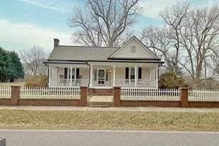 144 Church St, Moreland, GA 30259 - Photo 1