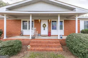 188 E Lewis St, Cochran, GA 31014 - Photo 3