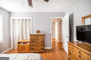 188 E Lewis St, Cochran, GA 31014 - Photo 15