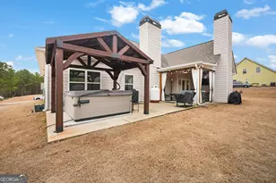 933 Ashley Glen Dr, Williamson, GA 30292 - Photo 7