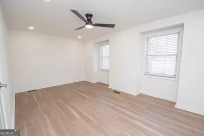 302 Glenview Drive, Peachtree City, GA 30269 - Photo 17