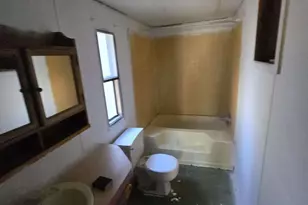 211 Waycross Rd, Savannah, GA 31419 - Photo 7