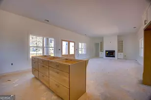 108 Woodcrest Dr, Jackson, GA 30233 - Photo 9