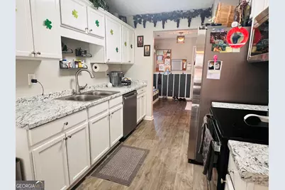 75 Canterbury Drive, Grantville, GA 30220 - Photo 5