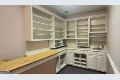 3221 S Cherokee Lane, Woodstock, GA 30188 - Photo 5