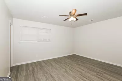 9319 Forest Knoll Drive, Jonesboro, GA 30238 - Photo 9