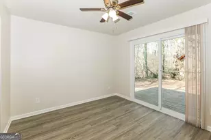 9319 Forest Knoll Dr, Jonesboro, GA 30238 - Photo 5