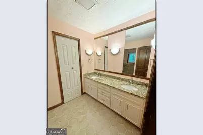 125 Cannongate Circle, Sharpsburg, GA 30277 - Photo 17