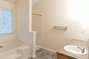 225 Laura Cir, College Park, GA 30349 - Photo 5